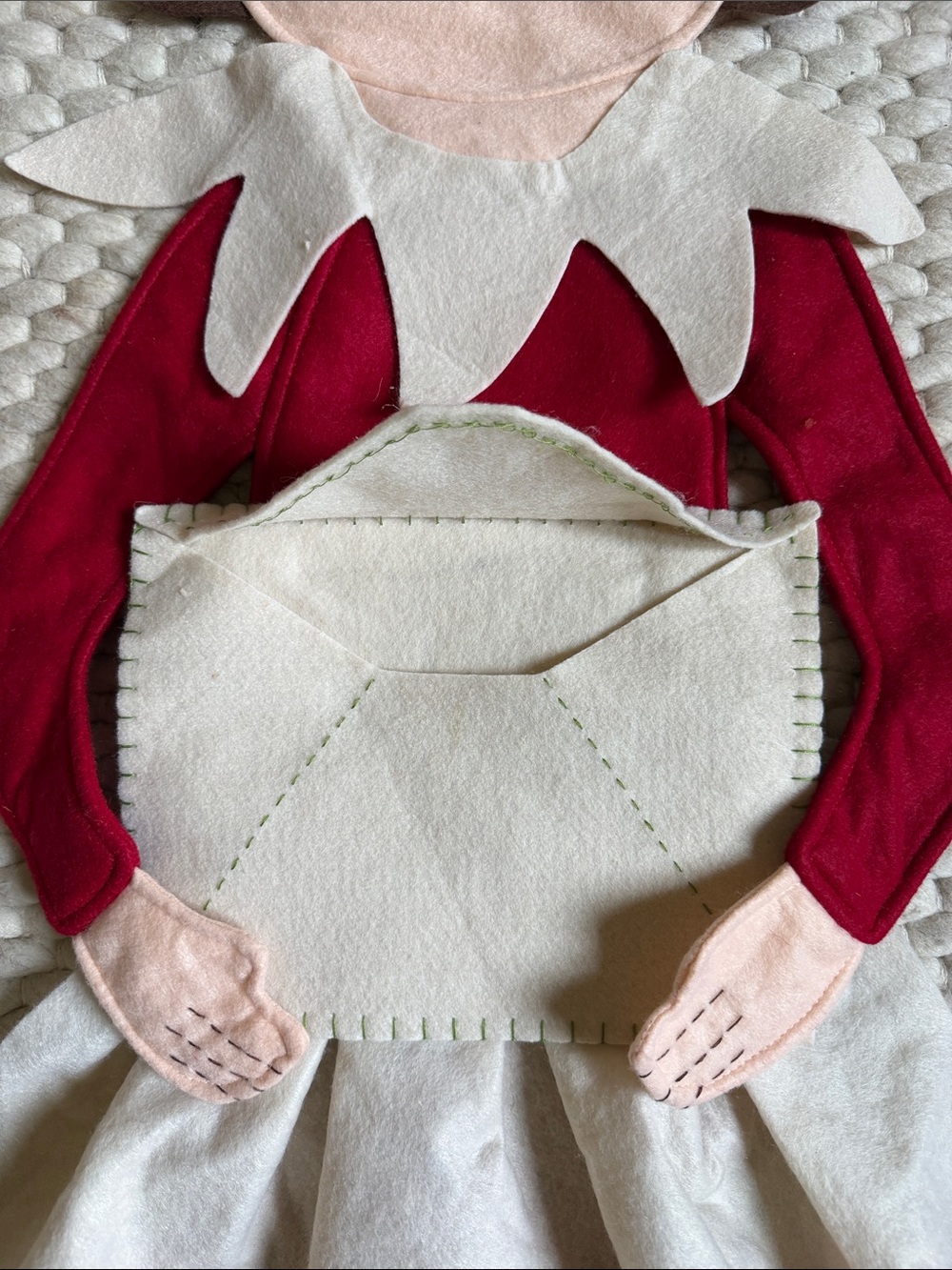 Pottery Barn Kids Red and White Elf on Shelf Message Holder Hang Holiday Decor - Picture 3 of 5